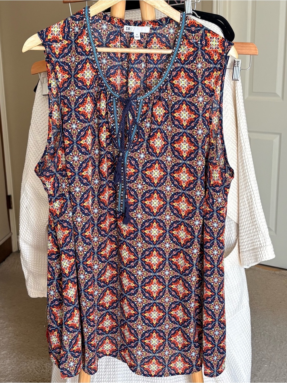 DR2 Navy Colourful Printed Sleeveless Tie-Neck Top 3X